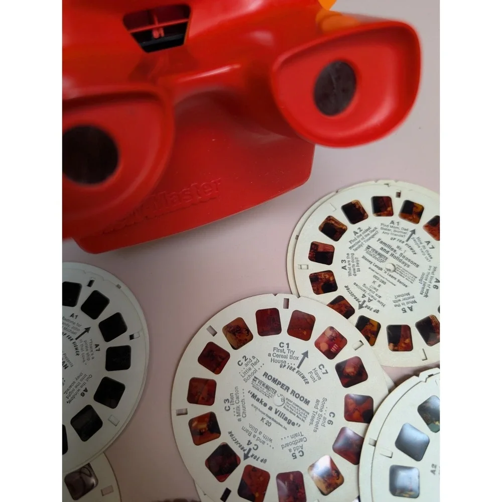 Vtg View-Master 3D Viewer 21 Movie Reels Disney Romper Room Cabbage Patch Bambi